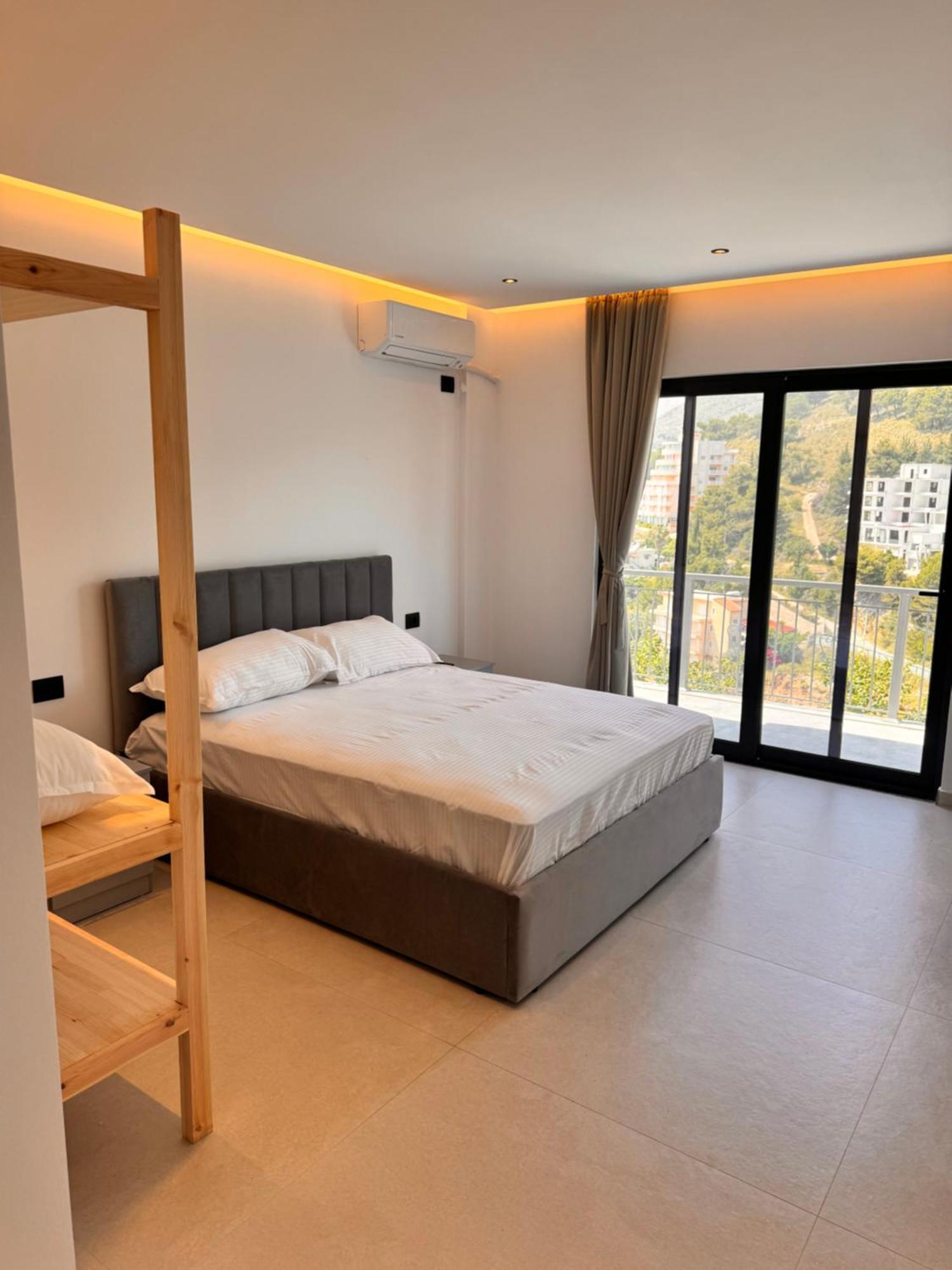 Avdia * Sarandë